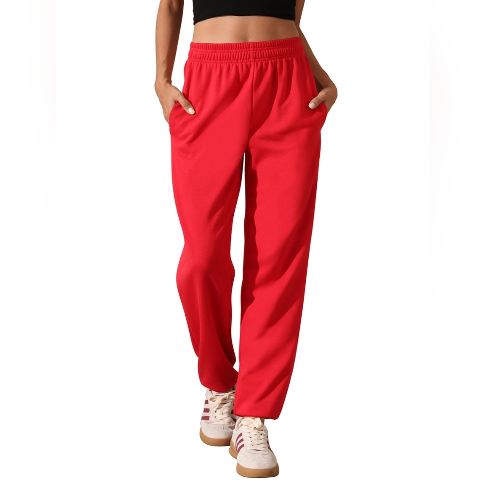 HeSaYep NWT Sweatpants Red Size Small